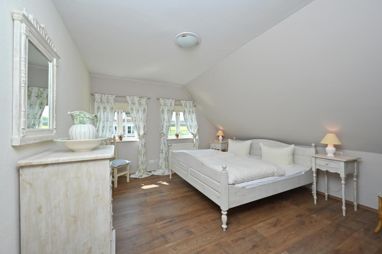 Landhaus Vilmnitz - Wohnung 7 Buitenkant foto